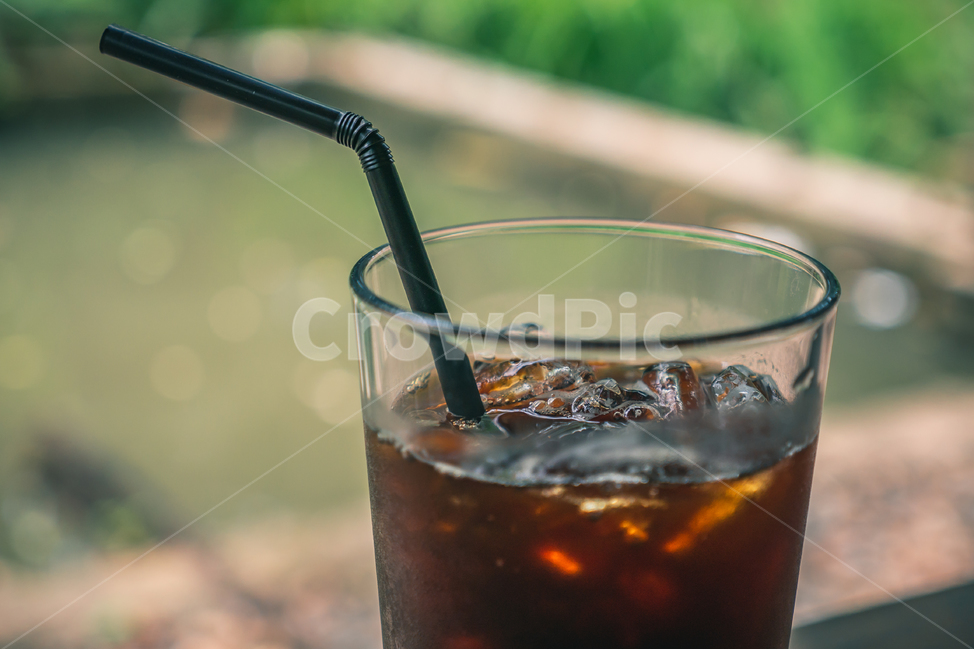 아이스아메리카노,아메리카노,커피,아이스커피,얼음,음료,드링크,coffee,americano,롱블랙,longblack,ice,iced,빨대,시원한,시원한음료,청량한음료,아메리카노아이스,아메리카노커피,커피,카페,coffee,cafe