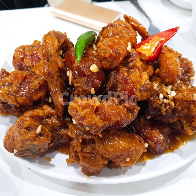 닭강정,매콤한,달달한,치킨,땅콩가루,맛있는