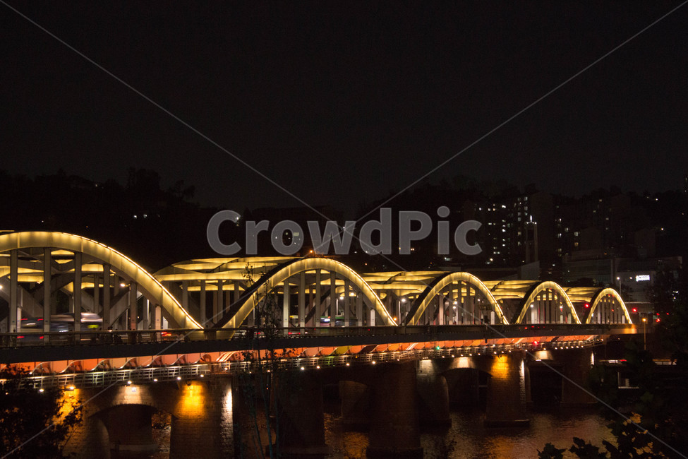 architecture,건축물,building,건물,arched,아치,archbridge,아치교,bridge,다리,야경,밤,풍경,nightscape,night,landscape,도시,city,한국도시풍경,한국도시경관,korea cityscape