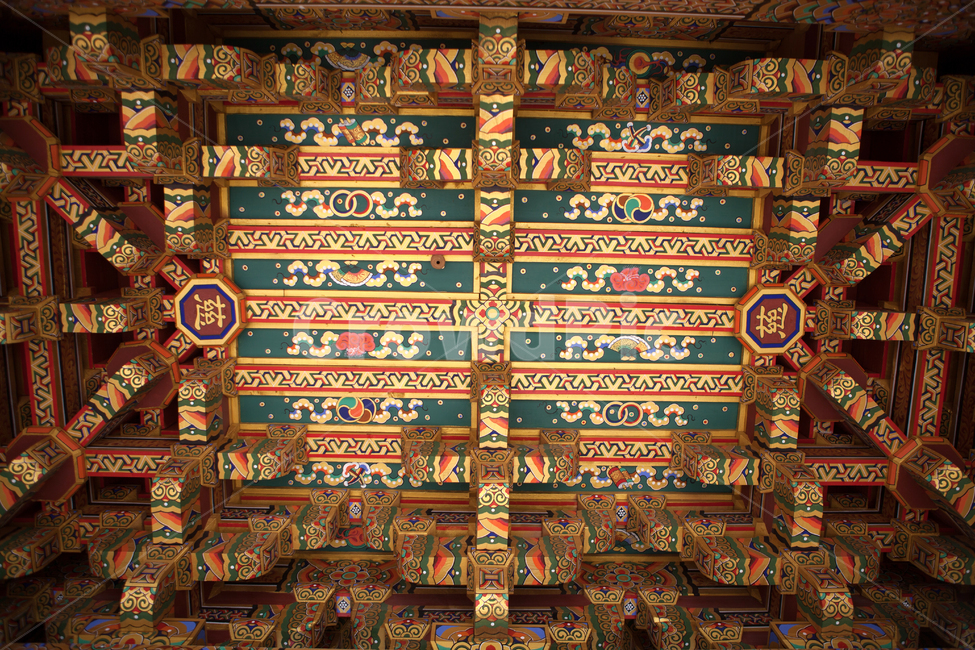 building,건물,architecture,건축물,temple,신전,worship,예배,shrine,신사,사찰,절,과천,서까래,현판,기와,불교