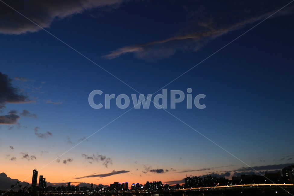 가을,노을,가을저녁,가을노을,autumn,sky,sunset,hanliver,한강,야경,밤,풍경,nightscape,night,landscape,도시,city,한국도시풍경,한국도시경관,korea cityscape,nature,자연,outdoors,옥외