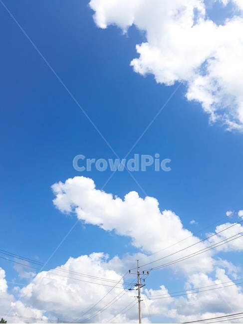 하늘,푸른하늘,맑은하늘,sky,구름,cloud,자연,nature,전봇대,자연,풍경,nature,landscape,outdoors,옥외,azure sky,푸른 하늘