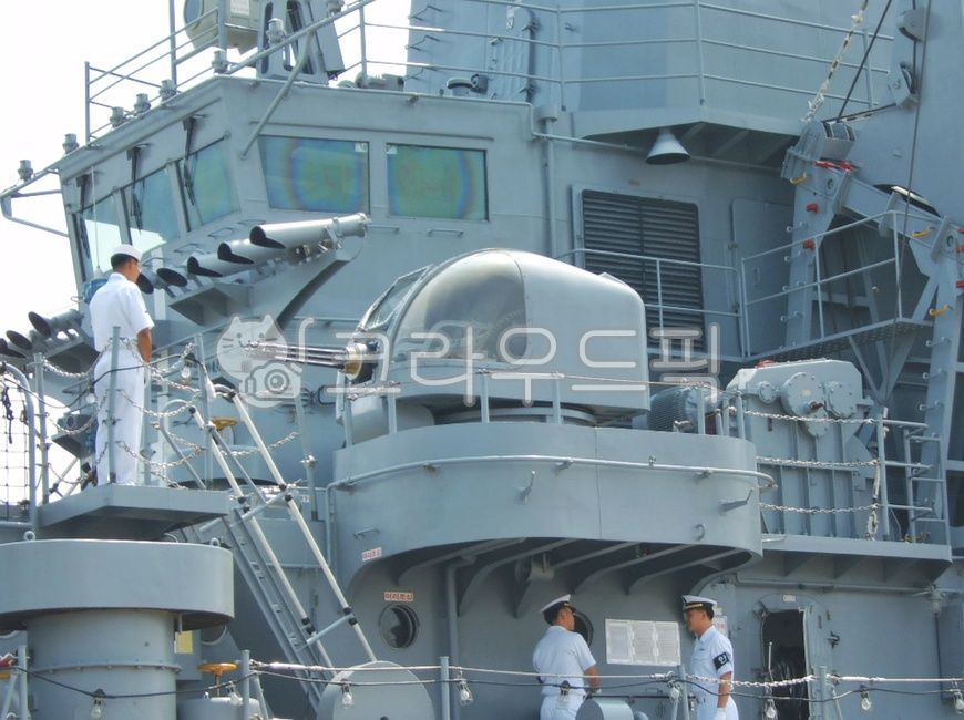 무기,시벌컨,벌컨포,해군,함포,방위산업,기관포,수병,함교,금속,재료,기술,군사,vulcan,military,defence,industry,technology,korea,bridge,weapon,soldiers,ship,person,사람,교통,transportation,보트,boat,watercraft,선박,navy,human,인간