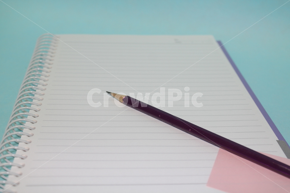 노트,공책,메모,필기,기록,필기도구,수첩,학용품,문구류,사무용품,school supplies,stationery,office supplies