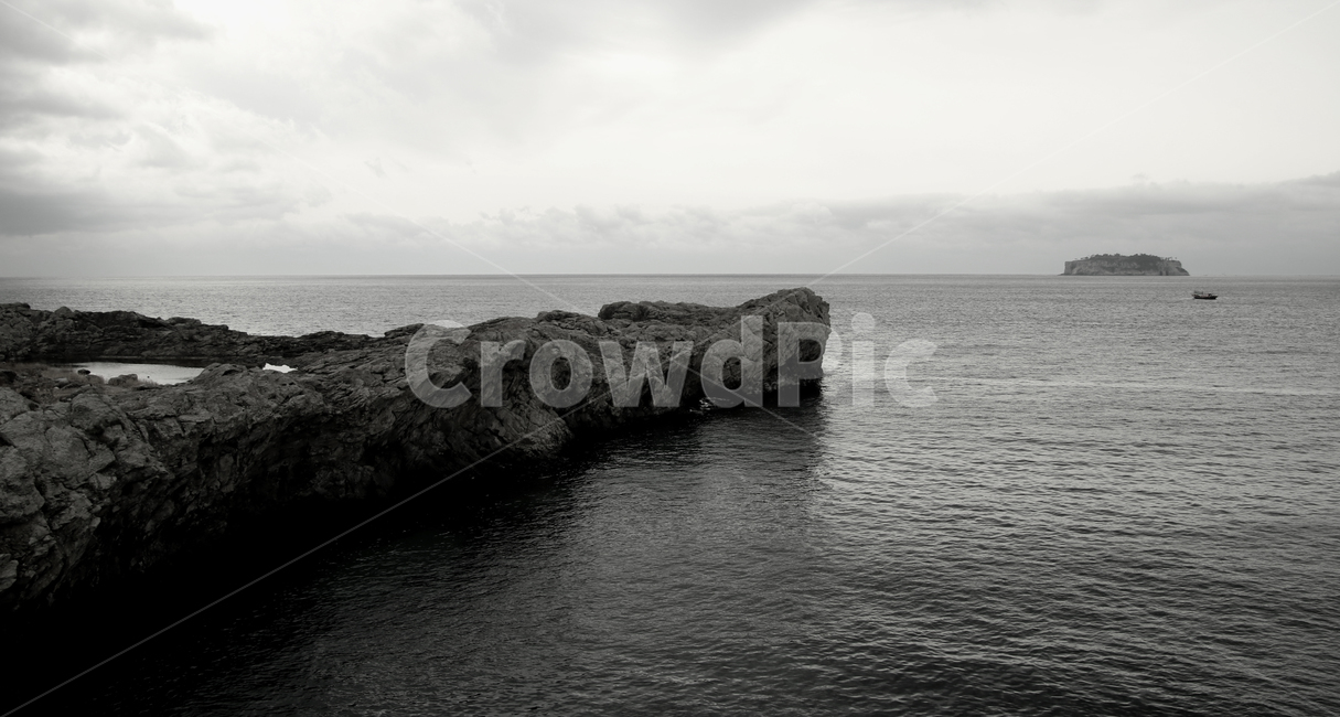 바다,절벽,제주도,감성,풍경,자연,풍경,nature,landscape,한국자연풍경,한국자연경관,korea nature landscape,제주도,jeju,jeju island,outdoors,옥외,land,땅,ocean,대양,water,물,sea,shoreline,해안선