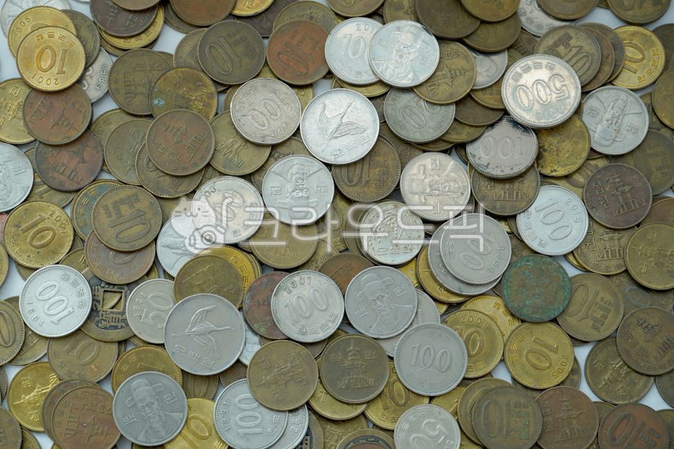 돈,부,타락,부자,탐욕,cross,money,coin,동전,빛,light,church,fall,corruption,rich,경제,economic