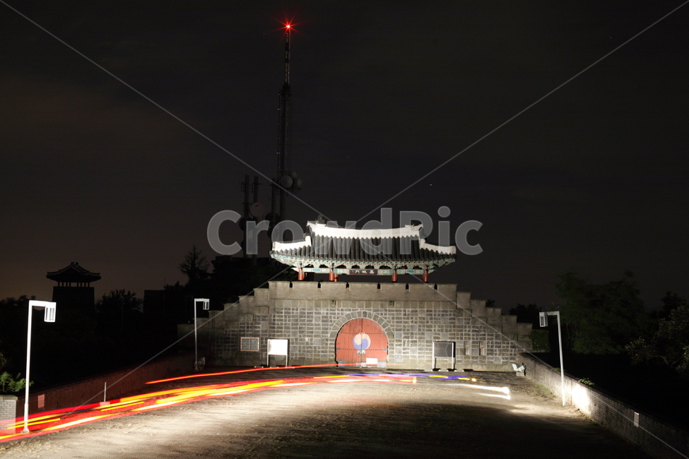 낙조,건물,건축물,산성,흑성산성,과거,야경,밤,풍경,nightscape,night,landscape,한국전통,한국문화,korean traditional,korean culture,건축물,건물외관,exterior,building,structure,architecture,construction