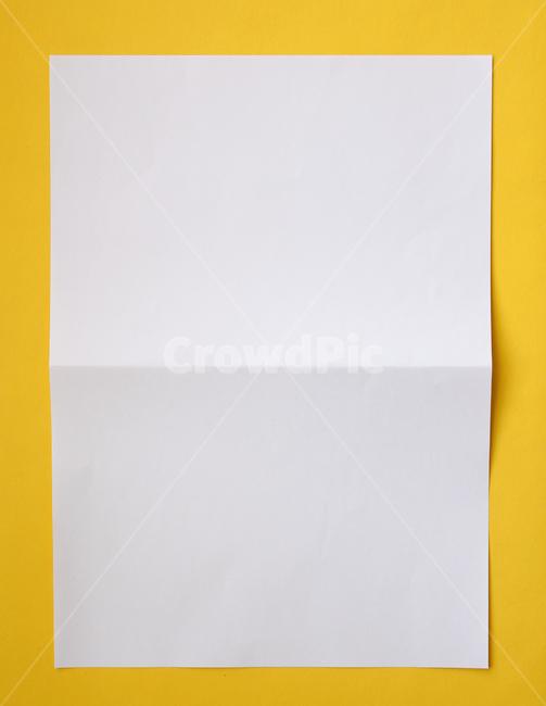 종이,페이퍼,탑앵글,탑뷰,흰종이,흰색,주름,blank,empty,nobody,object,paper,topview,white,blue,화이트,하얀색,접기,접은,접어놓은,접힌자국,자국,접은자국,편지,노랑,노란색,노란배경,옐로우