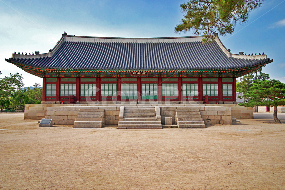 수정전,경복궁,경복궁수정전,보물제1760호,전각,조선시대,익공계팔작기와지붕건물,한국전통,한국문화,korean traditional,korean culture,건축물,건물외관,exterior,building,structure,architecture,construction
