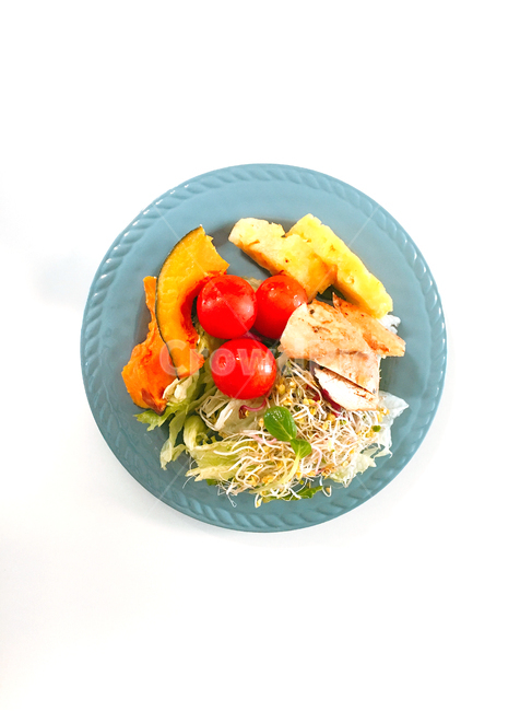 테이블셋팅,샐러드,과일,브런치,음식,salad,아침식사,건강,채소,vegetables,healthy,food,dish,접시,방울토마토,감성사진,건강,헬스웨어,헬스케어,healthware,health care,음식,식재료,요리,food,cook,meal,dishes,food reserves