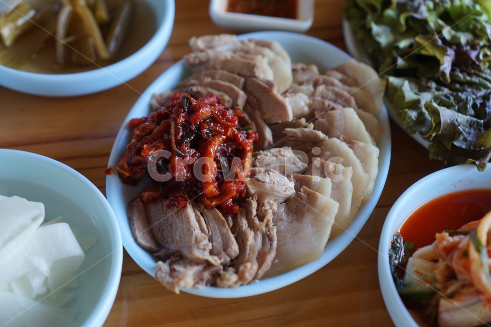 수육,음식,보쌈,food,식사,음식,식재료,요리,food,cook,meal,dishes,food reserves,한식,한국음식,한국요리,korean food,korean dishes,korean meal,korean cook