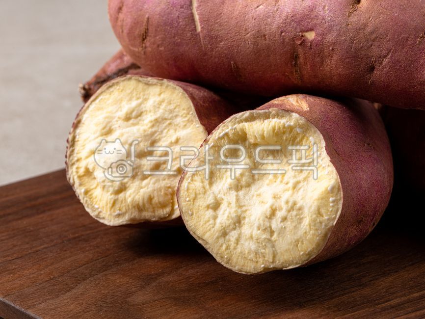 chestnut sweet potato,sweet potato,Haenam Sweet Potato,Sweet Potato Dishes,Honey sweet potato,Pumpkin Sweet Potato,sweetpotato,food,yellow sweet potato
