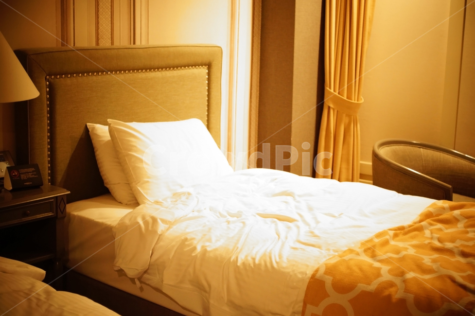 호텔,침대,호텔침구,베게,휴식,여행,휴식,힐링,rest,relaxation,healing,인테리어,실내디자인,interior design