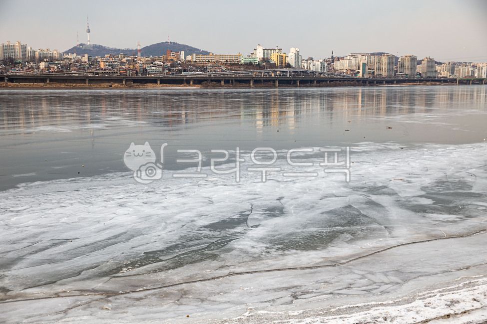 한파,얼어붙은,한강,한강주변,도로,얼음,강물,서울,coldwave,frozen,hanriver,aroundthehanriver,road,ice,riverwater,seoul