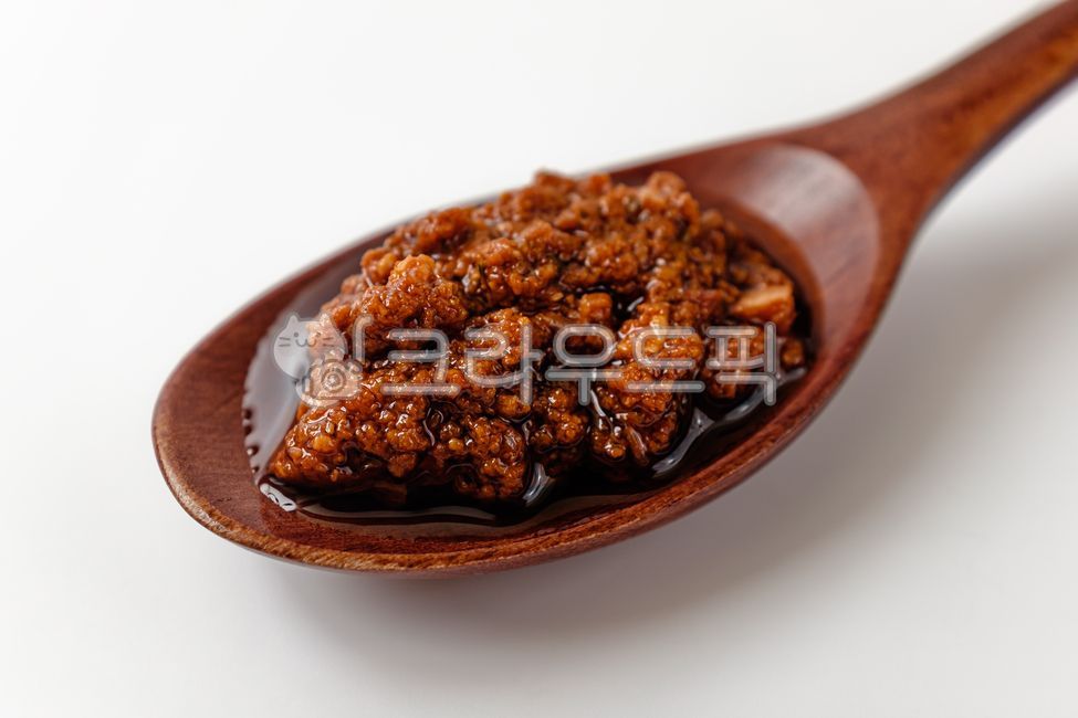 토마토페스토,토마토,페스토,토마토소스,소스,양념,이탈리아음식,이탈리아문화,허브,올리브유,치즈,음식,식사,식품,식료품,재료,식재료,음식재료,클로즈업,짭짤한,새콤한