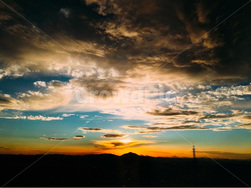 석양,야경,산,하늘,구름,구름사진,자연,실루엣,역광,sunset,night,mountain,sky,cloud,nature,silhouette,backlight,자연,풍경,nature,landscape,outdoors,옥외,sunlight,햇빛,일몰,dawn,새벽,red sky,붉은 하늘,dusk,황혼