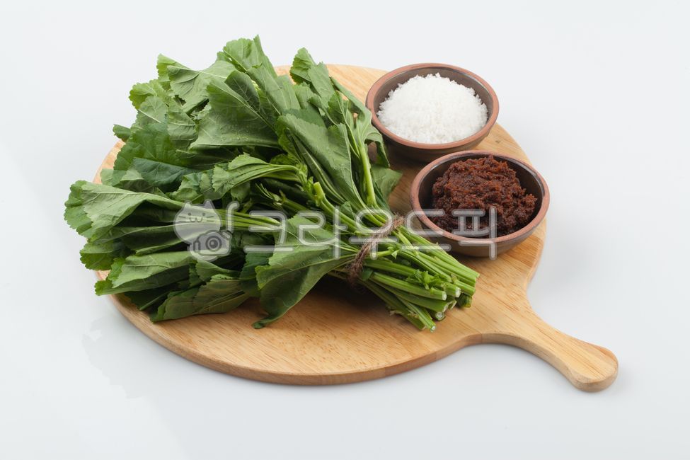 Mallow cuisine,fall cuisine,mallow,plant,Korean,Soybean paste mallow soup,bowl,vegetable