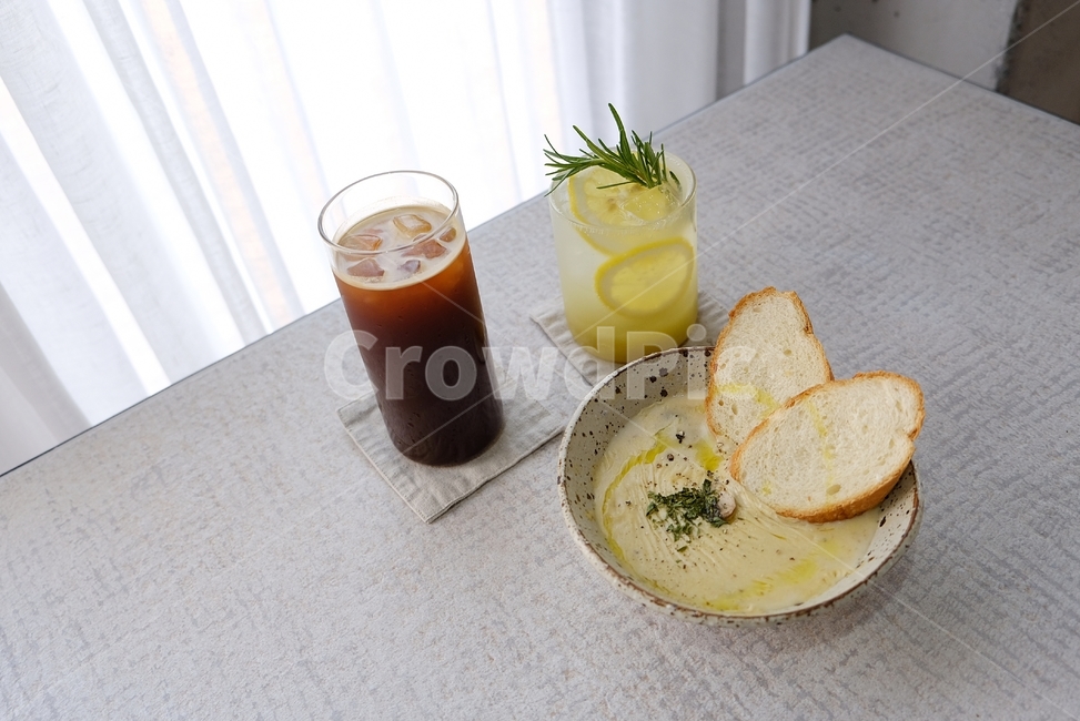 브런치,카페,커피,수프,감자수프,아메리카노,에이드,청포도에이드,brunch,cafe,coffee,soup,음식,식재료,요리,food,cook,meal,dishes,food reserves,아침식사,조식,브런치,breakfast,brunch