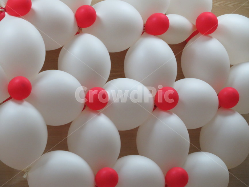 ball,balloon,풍선,고무,벽,이벤트,장식,배경,background,붉은색,흰색,동그라미,원,타원형,patterm,texture,패턴,질감,재료