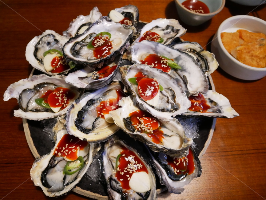 굴,석화,생굴,해산물,음식,음식,식재료,요리,food,cook,meal,dishes,food reserves