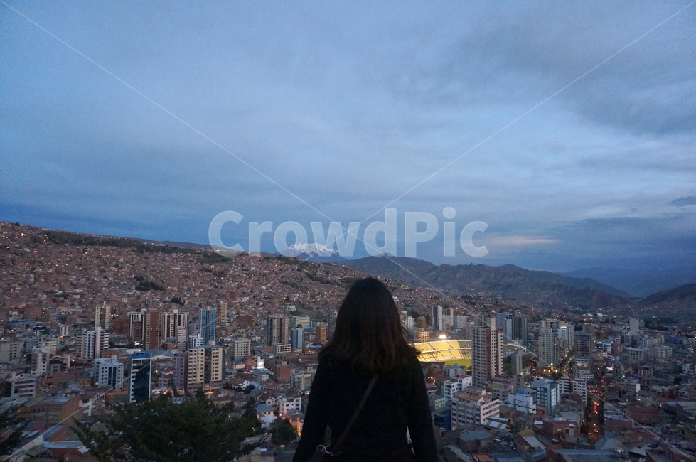 뒷모습,전망,여자,건물,라파즈,볼리비아,도시,고지대,도시,풍경,city,landscape,해외,외국,세계,foreign,oversea,world,세계도시풍경,해외도시풍경,외국도시풍경,world cityscape,사람,인물,인간,human,person,여성,여자,woman,female,lady,여행,휴가,traveling,vacation,trip,nature,자연,경치,outdoors,옥외,scenery,시티,urban,어반,town,building,metropolis,중심지,high rise,고층 건물