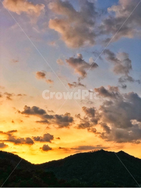 weather,날씨,nature,자연,outdoors,옥외,mountainrange,산맥,mountain,산,풍경,구름,석양,석양빛