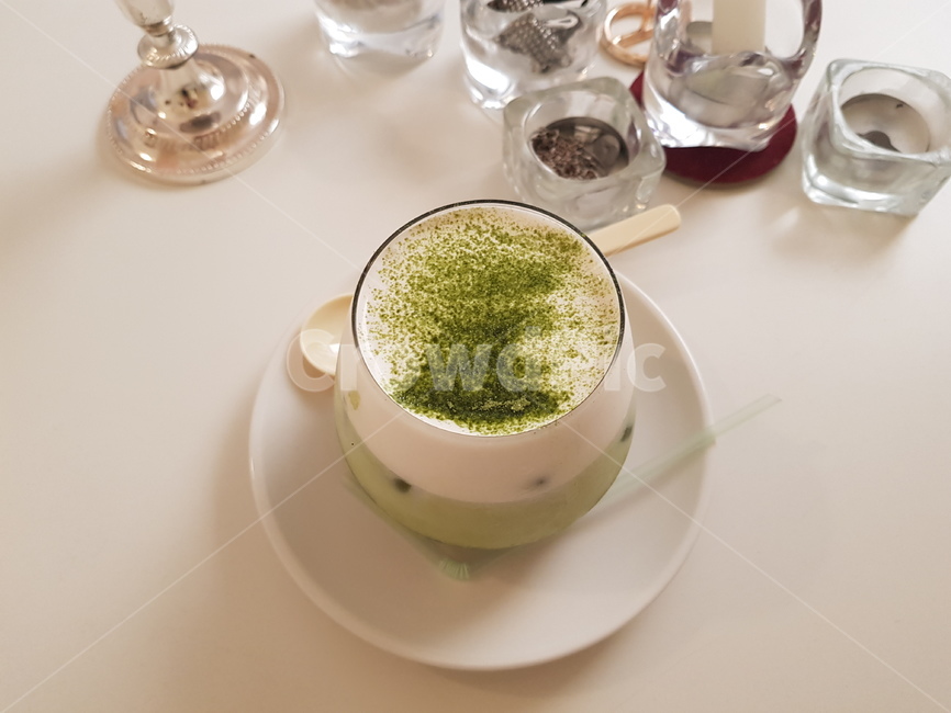 커피,카페,cafe,coffee,라떼,latte,음식,food,말차,녹차,녹차라떼,말차라떼
