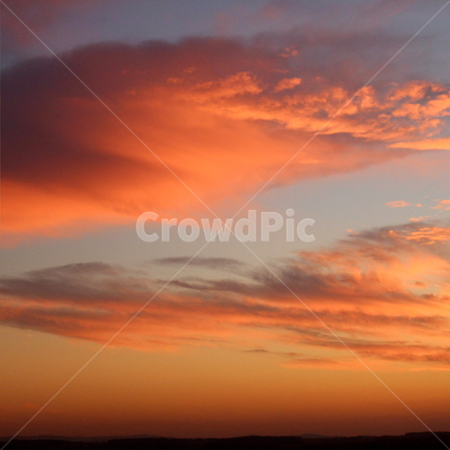 nature,자연,outdoors,옥외,sunset,redsky,황혼,dusk,하늘,sky,일몰,붉은하늘,dawn,새벽,감성사진,구름