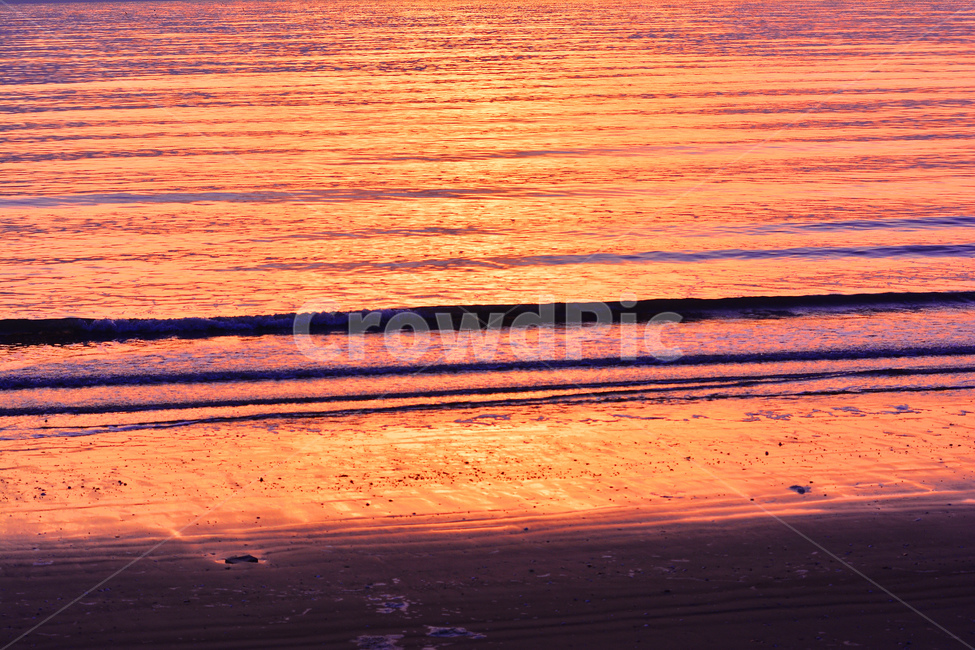바닷가,노을,석양,텍스쳐,패턴,sunset,물결,파문,파도,밀려오다,해질무렵,바탕,빈티지,배경,백그라운드,질감,표면,texture,background,반복,추상,pattern,vintage,명암,빛,그림자,wave,웨이브,썰물,서해안,자연,풍경,nature,landscape,해변,바다,beach,sea,색깔,색상,색채,색감,color sense,color sensitivity,feeling of color,outdoors,옥외