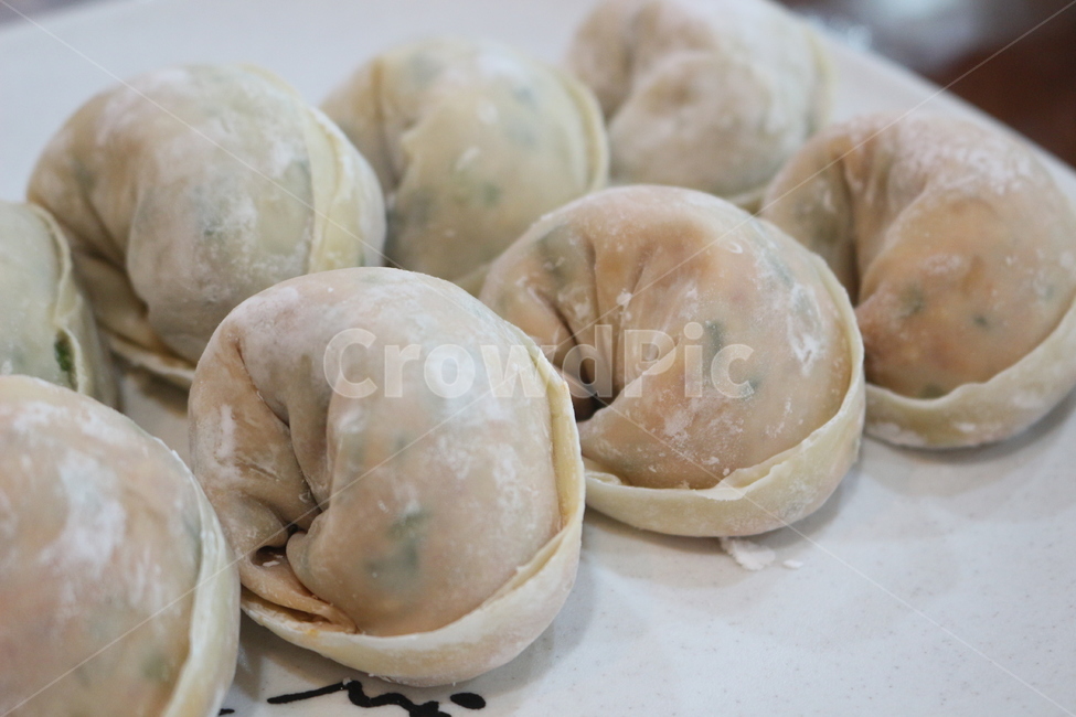 만두,생만두,김치만두,고기만두,만두알,음식,식재료,요리,food,cook,meal,dishes,food reserves