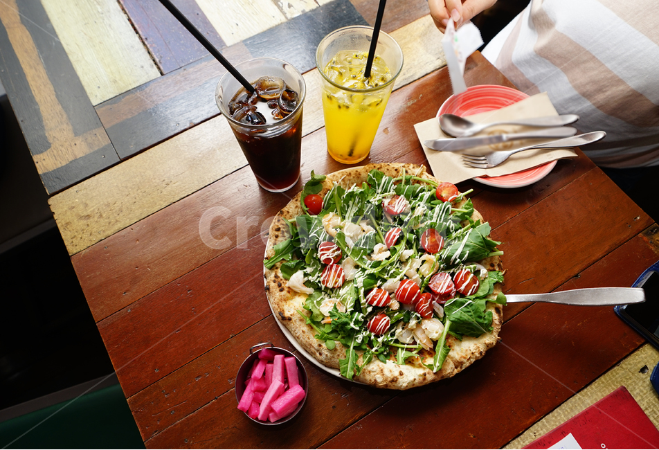 피자,pizza,이탈리안,음식,푸드,식사,컬러,색감,food,먹거리,야채,토마토,새우,외식,음식,식재료,요리,food,cook,meal,dishes,food reserves,양식,서양음식,서양요리,western food,western dishes,western meal,western cook