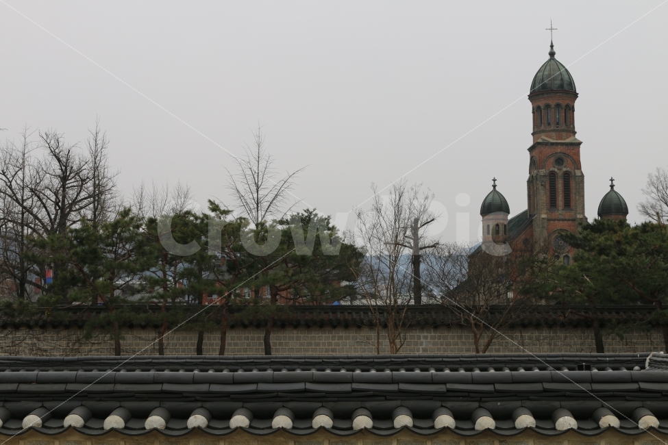 전주,한옥마을,전주한옥마을,전동성당,한옥,국내,여행,랜드마크,landmark,tourist attraction,한국전통,한국문화,korean traditional,korean culture,종교,신앙,religion,belief,faith