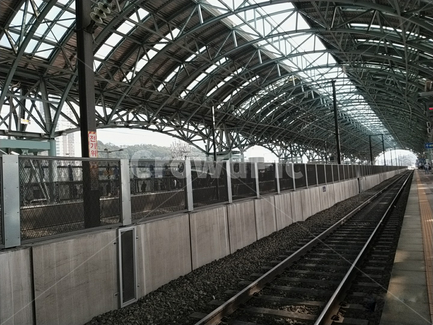 train,기차,vehicle,차량,trainstation,railway,철도,rail,레일,traintrack,기찻길,transportation,교통,srt,kts,역,열차,기차역,교통,교통수단,traffic,transportation
