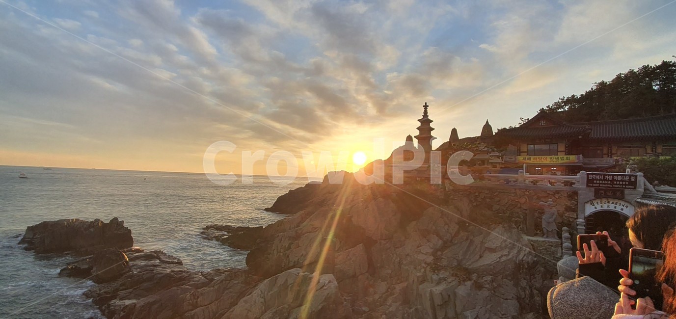 일출풍경,바다,해,새해,남해,sea,sun,wkdus,nature,새벽,황혼,일몰,햇빛,하늘,붉은하늘,옥외,바다일출,신년,한국자연풍경,해돋이,절