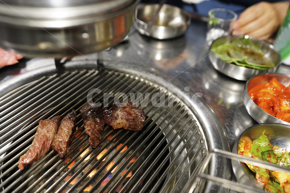 한식,구이,고기,육식,소고기,한우,먹방,먹거리,안주,술안주,안주거리,푸드,food,육류,식사,육즙,음식,식재료,요리,food,cook,meal,dishes,food reserves,육류,고기,meat