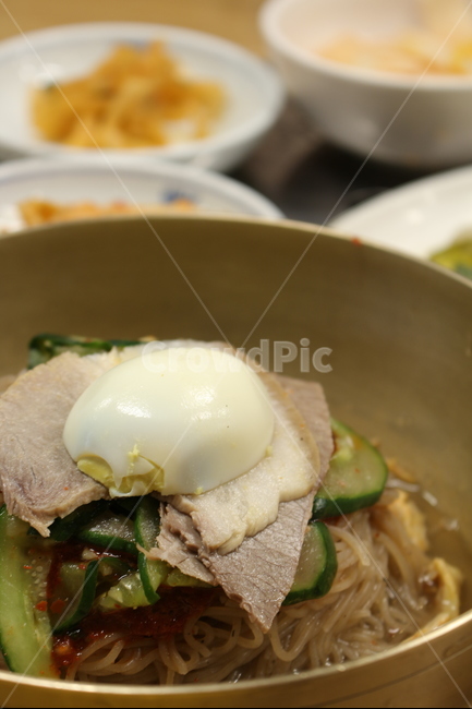 냉면,평양냉면,북한냉면,음식,물냉면,식당,음식,식재료,요리,food,cook,meal,dishes,food reserves,면류,면요리,noodles,한식,한국음식,한국요리,korean food,korean dishes,korean meal,korean cook