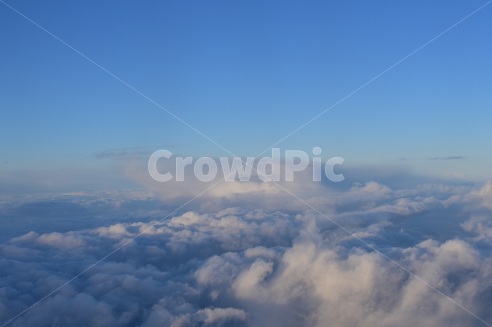 구름,하늘위,비행기,하늘,감성,파란색,하늘색,자연,풍경,nature,landscape,outdoors,옥외,sky,azure sky,푸른 하늘,cloud