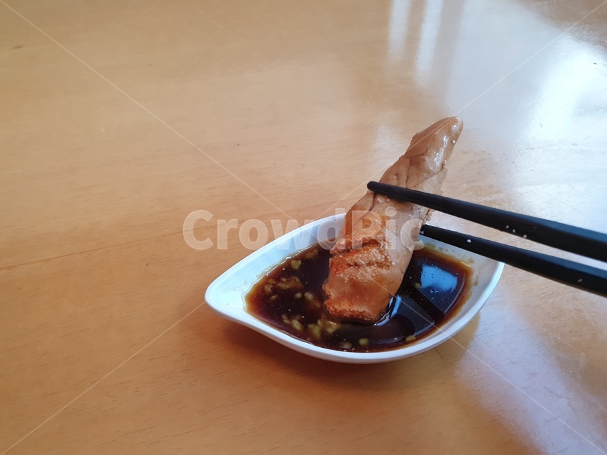 알탕,생선알,명란젓,명태알,식사,요리,메뉴,맛집,맛있는,맛있다,간장,젓가락,음식,반찬,한국요리,food,해물,수산물