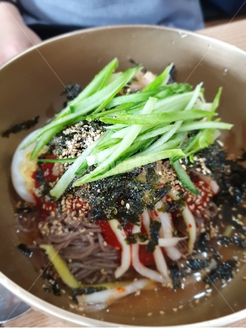 밀면,오이,밀면한그릇,시원한밀면,냉면,음식,식재료,요리,food,cook,meal,dishes,food reserves