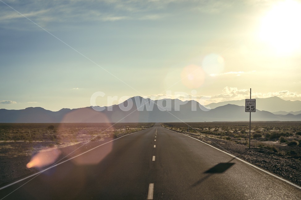 데스밸리,캘리포니아,도로,고속도로,highway,road,freeway,america,car,california,oneway,onewayroad,일차선,사막,desert,deathvalley,nationalpark,국립공원,교통,교통수단,traffic,transportation