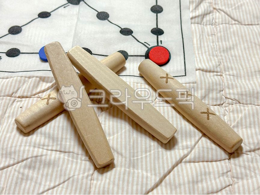 윷, 윷놀이, 민속놀이, 보드게임, 전통놀이, 사진,이미지,일러스트,캘리그라피 - gpwlsl302작가