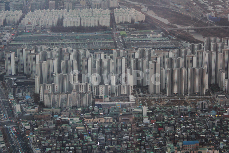 도심,한국,대한민국,도로,길,찻길,건물,항공촬영,탑뷰,항공뷰,저녁,아파트,빌딩,집,하우스,서울,겨울,도시,고층빌딩,빌딩숲,도시,풍경,city,landscape,한국도시풍경,한국도시경관,korea cityscape