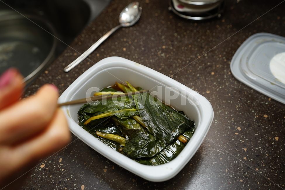 반찬,나물,식사,명이나물,음식,한식,찬거리,푸드,식단,식물,먹거리,음식,식재료,요리,food,cook,meal,dishes,food reserves,한식,한국음식,한국요리,korean food,korean dishes,korean meal,korean cook