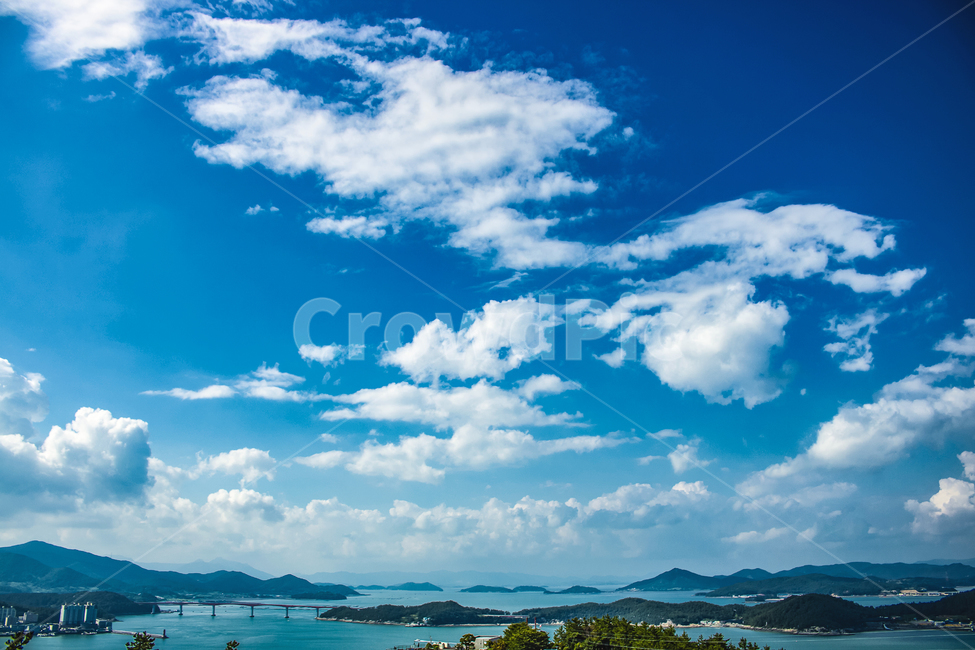 nature,자연,land,나라,outdoors,옥외,water,물,sea,바다,ocean,대양,shoreline,해안선,azuresky,푸른하늘,sky,하늘,자연,풍경,nature,landscape