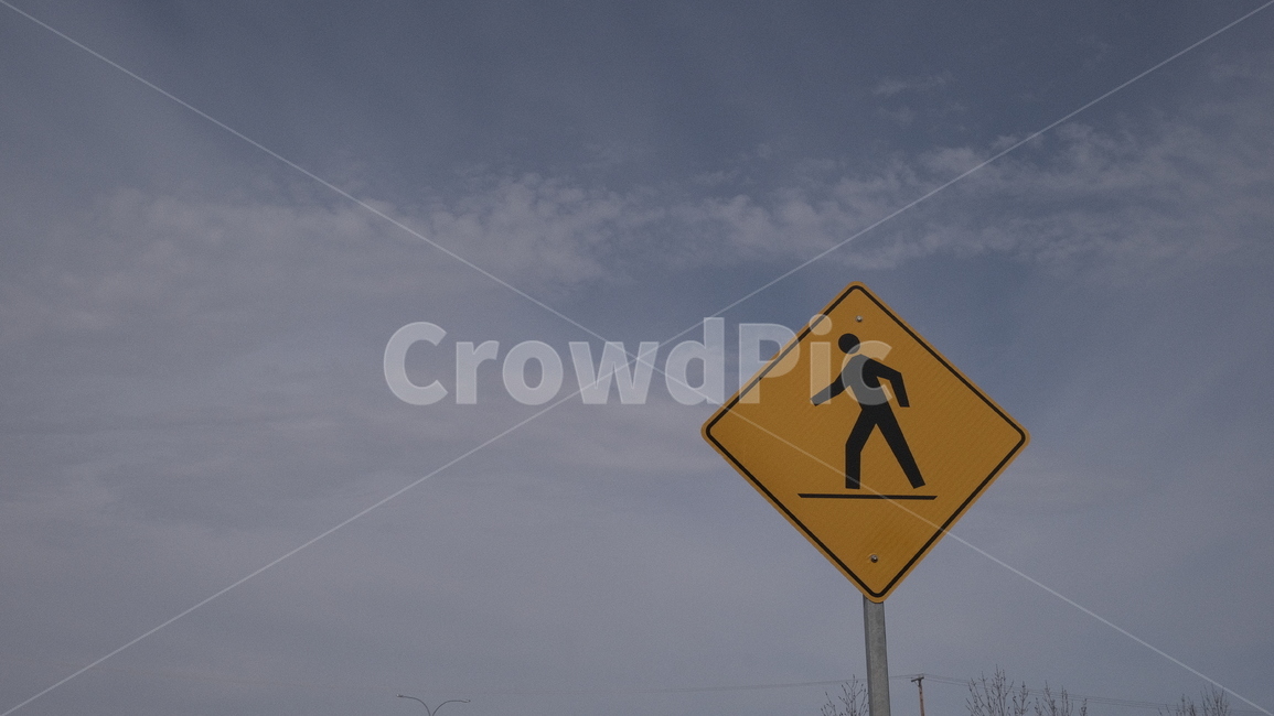 캐나다,노란색,표지판,하늘,유의,조심,canada,yellow,sign,s