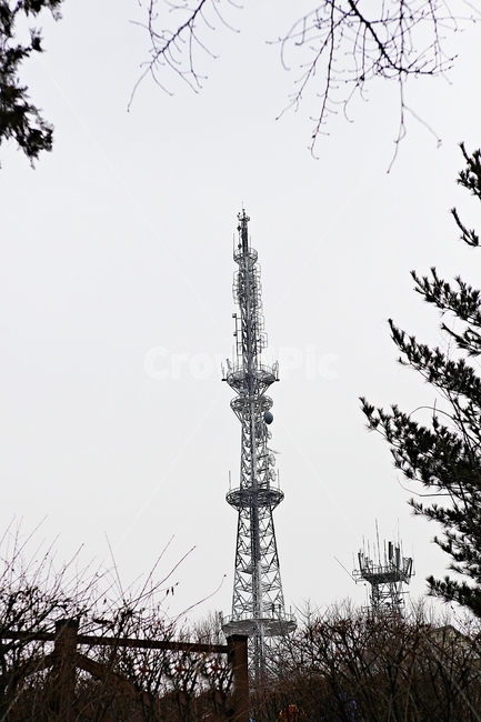 송신탑,송전탑,수신기,통신,기지국,안테나,철탑,풍경,자연,송신기