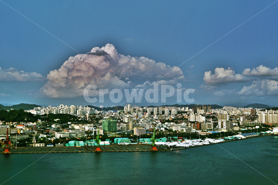 신포동,인천항,인천,서해,내항,바다,구름,건물,도시,풍경,city,landscape,nature,자연,outdoors,옥외,mountain,산