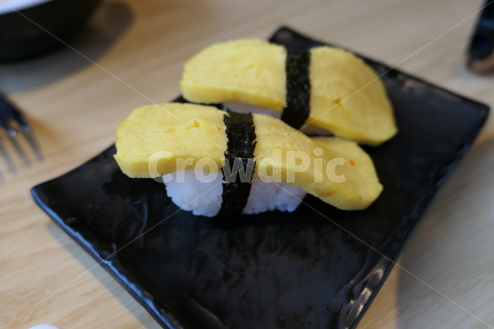 계란초밥,초밥,스시,일식,음식,계란,달걀요리,달걀,food,음식,식재료,요리,food,cook,meal,dishes,food reserves,일식,일본음식,일본요리,Japanese food,Japanese dishes,Japanese meal,Japanese cook