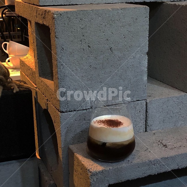 커피,아인슈페너,카페,가로수길,cafe,인테리어,coffee