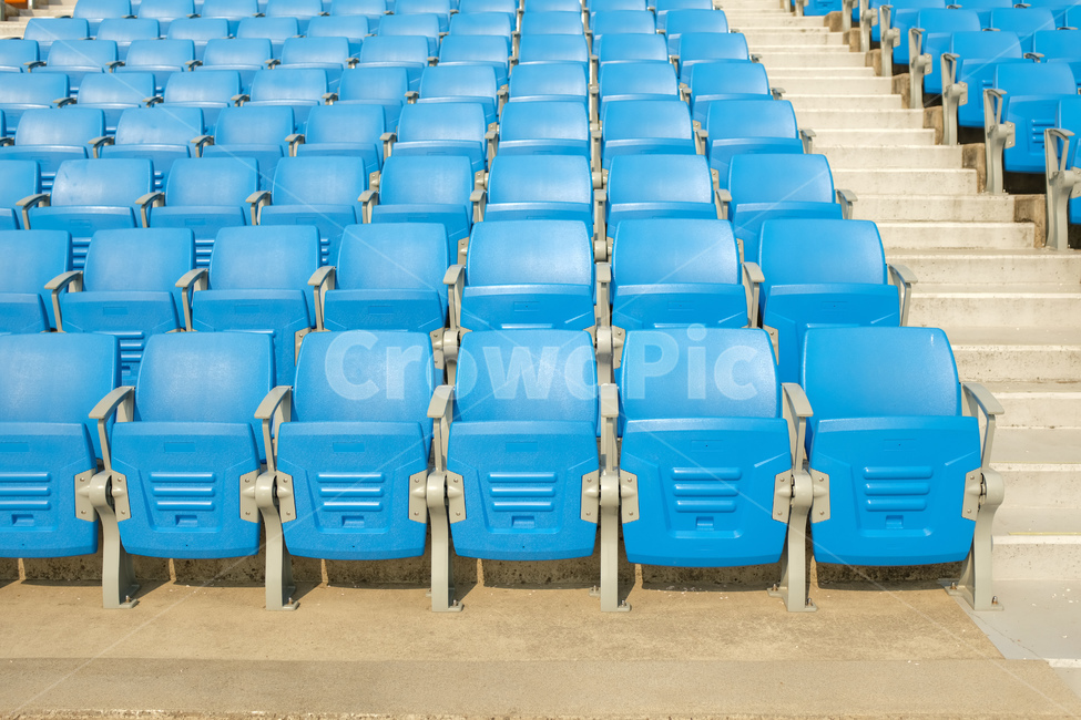 chair,의자,텅빈,empty,deserted,blue,경기장,스타디움,stadium,플라스틱의자,벤치,bench